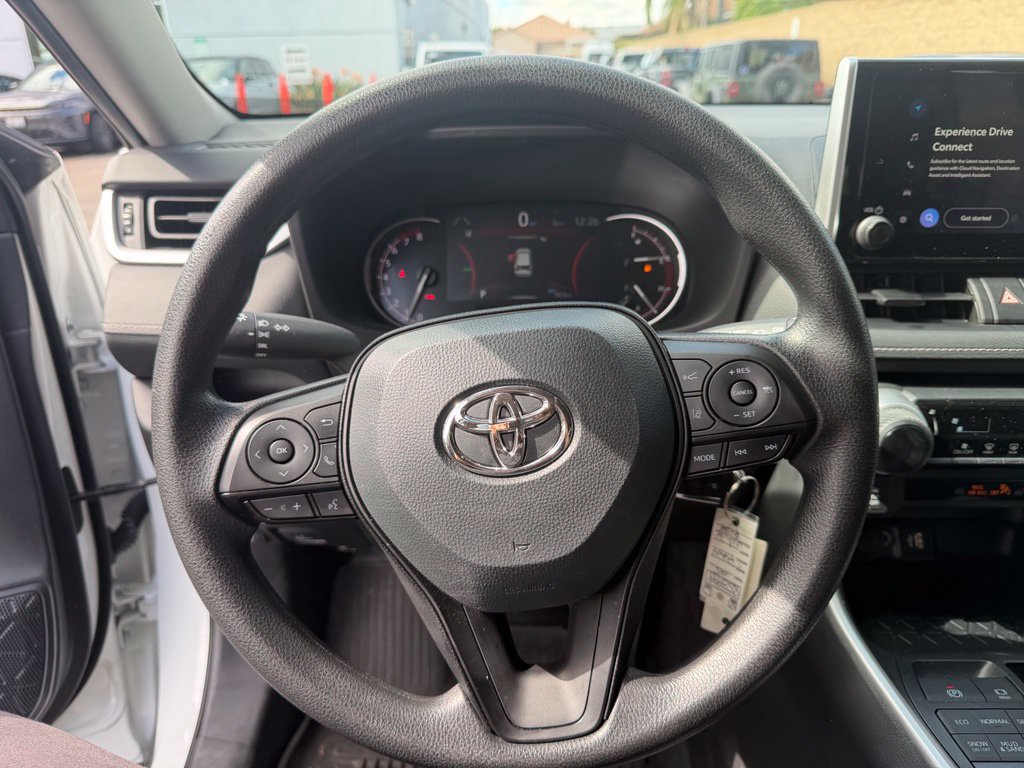 Used 2025 Toyota RAV4 LE AWD/4WD image 24