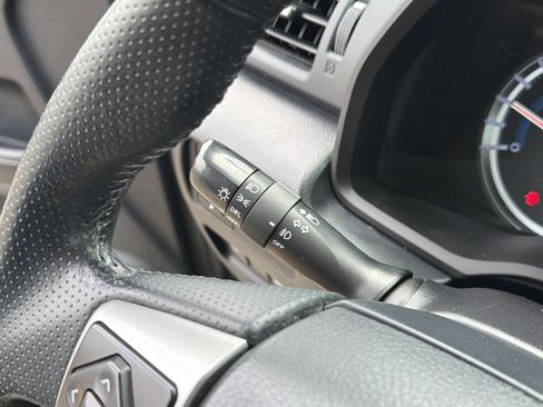 Used 2016 Toyota 4Runner SR5 AWD/4WD image 19