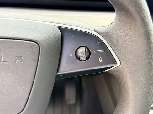 Used 2025 Tesla Model 3 Long Range RWD image 18