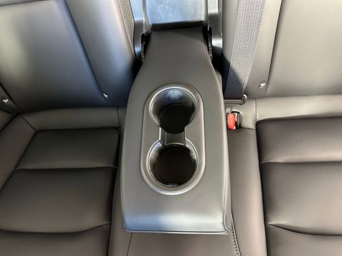 Used 2018 Tesla Model 3 Long Range image 34