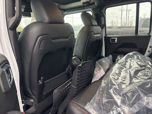 New 2026 Jeep Gladiator Rubicon image 18