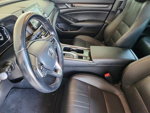 Certified 2020 Honda Accord Touring image 12