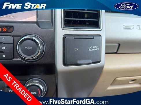 Used 2020 Ford F250 Lariat w/ Lariat Ultimate Package AWD/4WD image 28