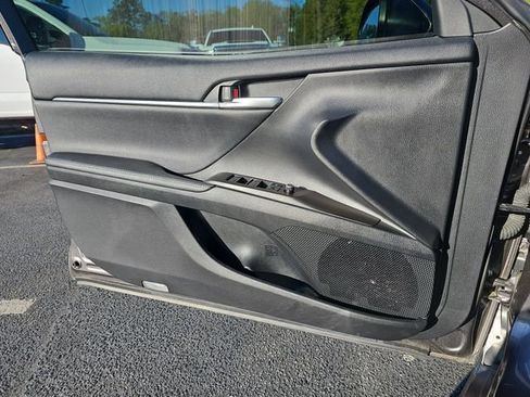 Used 2021 Toyota Camry XSE image 30