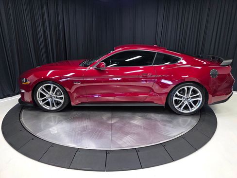 Used 2019 Ford Mustang GT Premium w/ Equipment Group 401A RWD image 10