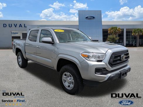 Used 2023 Toyota Tacoma TRD Sport image 1