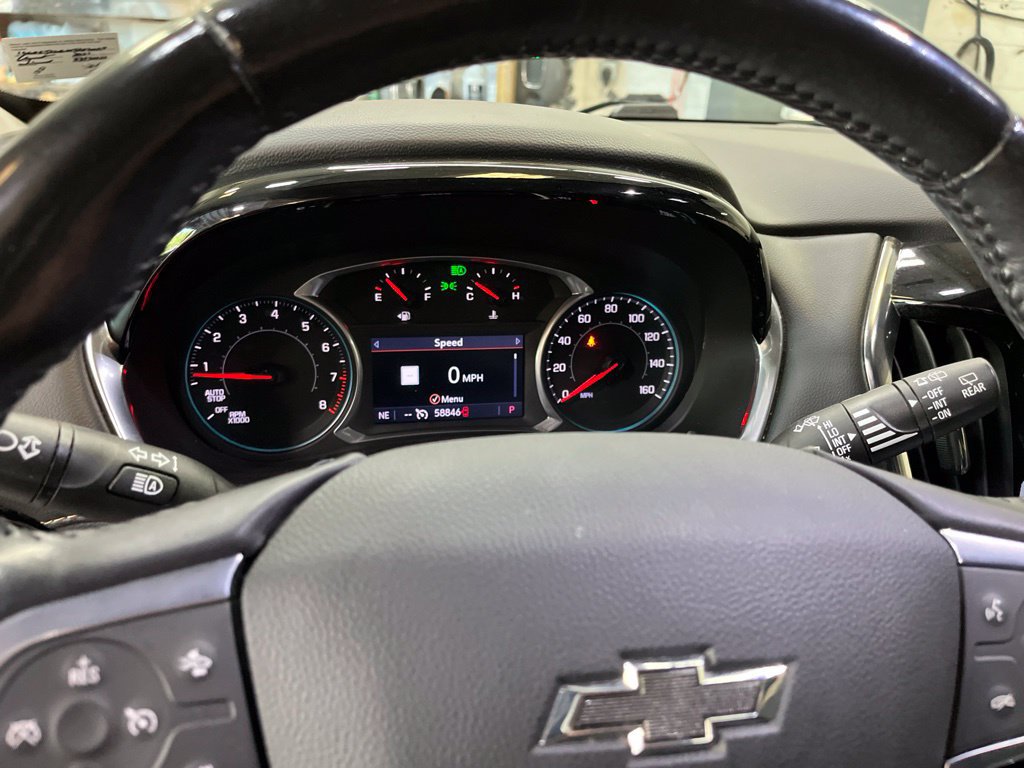 Used 2021 Chevrolet Traverse RS FWD image 14