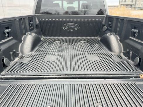 Used 2015 Ford F150 Platinum image 36