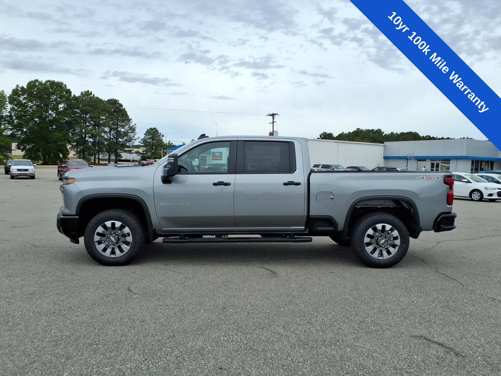New 2026 Chevrolet Silverado 2500 Custom w/ Custom Value Package AWD/4WD image 2