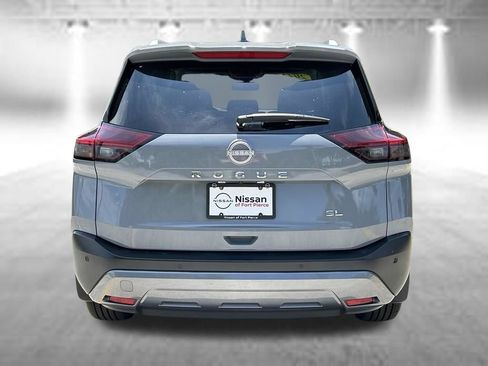 Certified 2023 Nissan Rogue SL FWD image 8