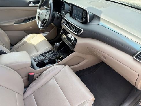 Used 2019 Hyundai Tucson Limited image 9