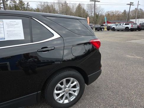 Used 2020 Chevrolet Equinox LT w/ Driver Convenience Package image 35