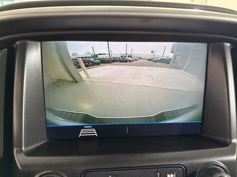 Used 2022 Chevrolet Colorado LT w/ Fleet Safety Package image 24