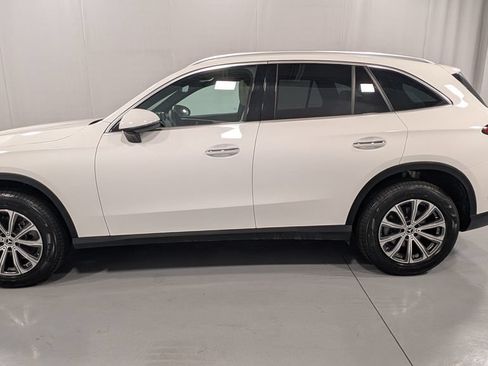 Used 2024 Mercedes-Benz GLC 300 4MATIC image 4