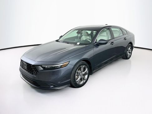 Used 2024 Honda Accord EX image 3