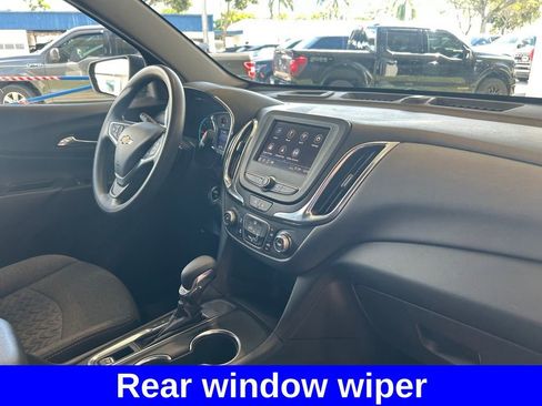 Used 2023 Chevrolet Equinox LT image 27