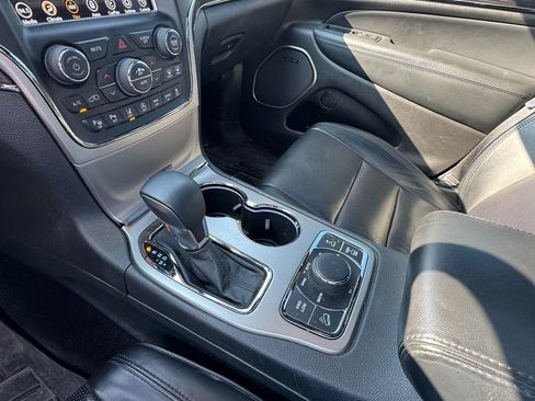 Used 2018 Jeep Grand Cherokee High Altitude AWD/4WD image 24