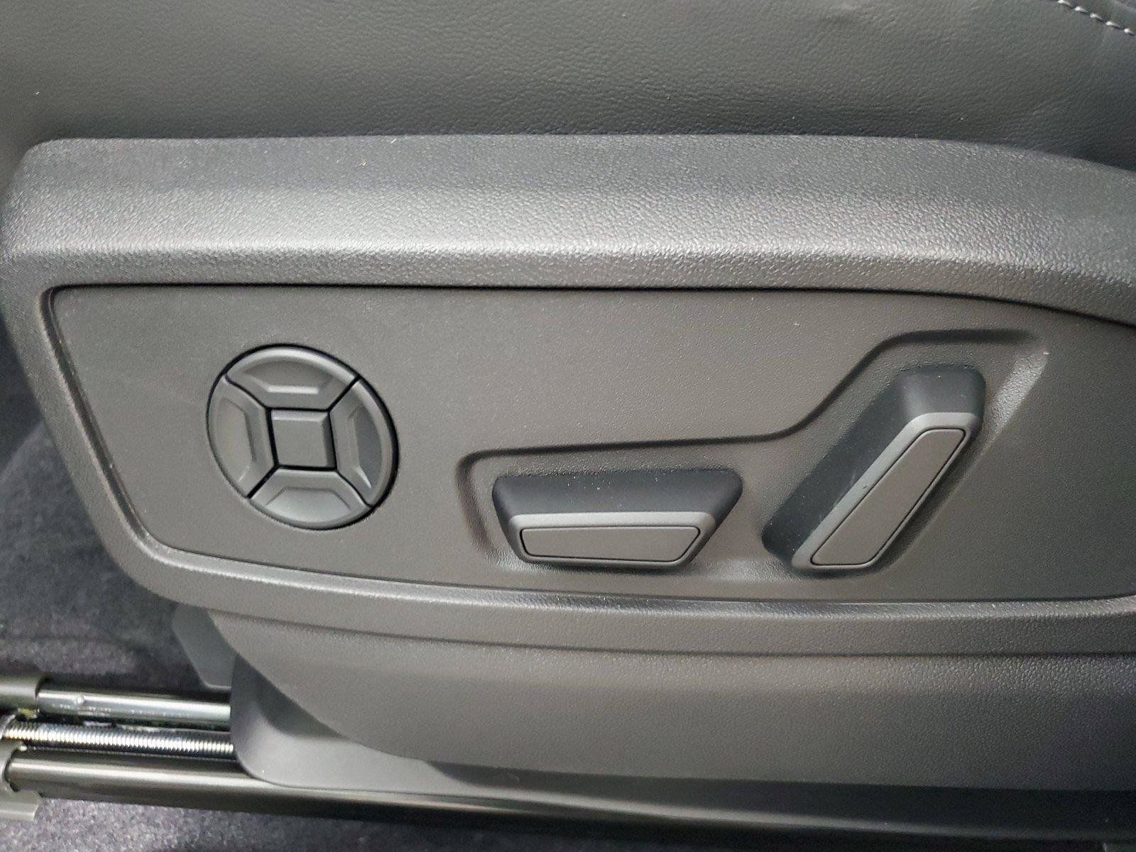 New 2026 Audi Q5 Premium AWD/4WD image 21