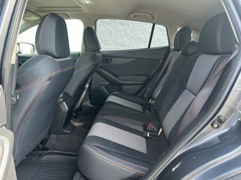 Used 2021 Subaru Crosstrek 2.0i Premium w/ Moonroof Package image 5