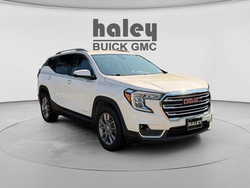 Used 2023 GMC Terrain SLT AWD/4WD image 7