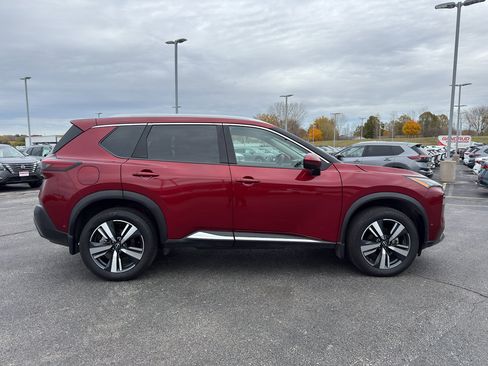 Certified 2023 Nissan Rogue SL w/ SL Premium Package image 4