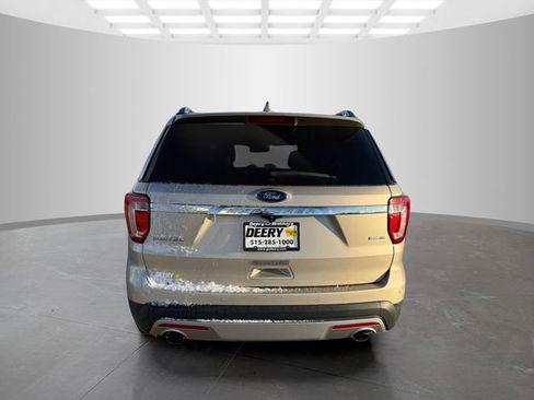 Used 2017 Ford Explorer Limited w/ Equipment Group 301A image 7