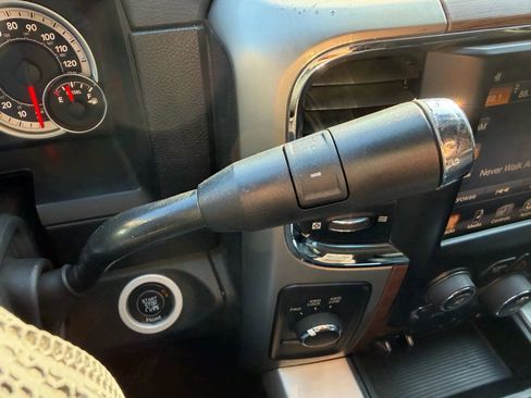 Used 2015 RAM 3500 Laramie w/ Cold Weather Group image 23