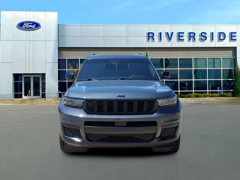 Used 2021 Jeep Grand Cherokee L Laredo AWD/4WD image 2