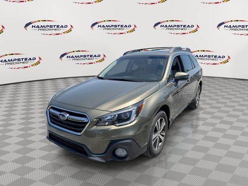 Used 2018 Subaru Outback 2.5i Limited w/ Popular Package #2 AWD/4WD image 1