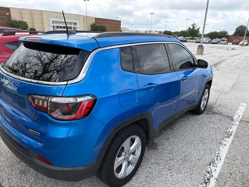 Used 2021 Jeep Compass Latitude w/ Sun and Sound Group FWD image 6
