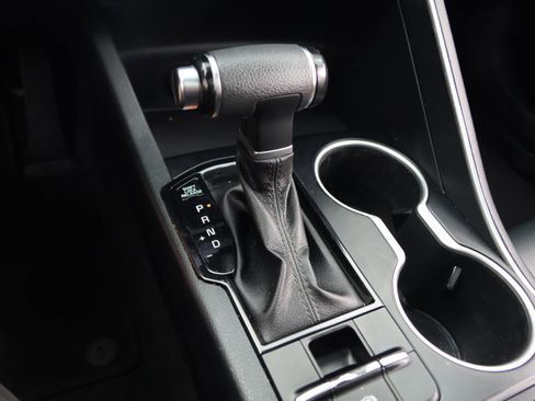 Used 2022 Kia K5 GT-Line w/ GT-Line FWD Premium Package image 24