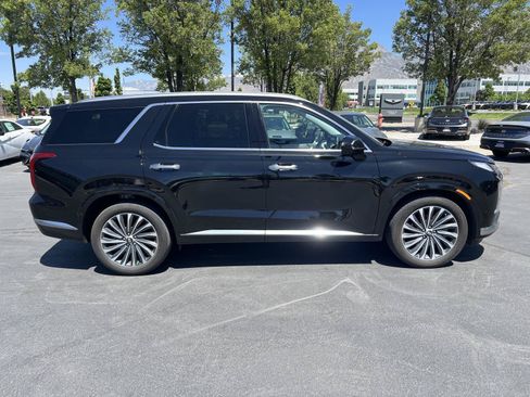 Certified 2025 Hyundai Palisade Calligraphy AWD/4WD image 6