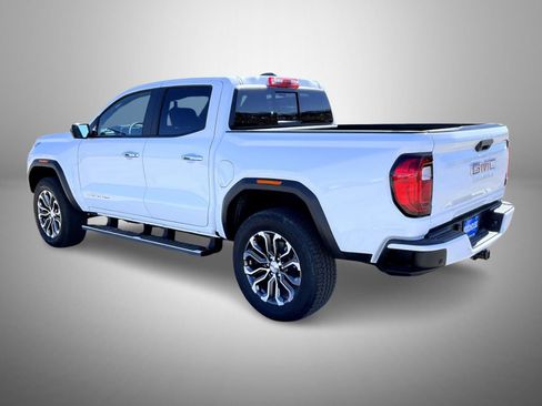 New 2026 GMC Canyon Denali image 7