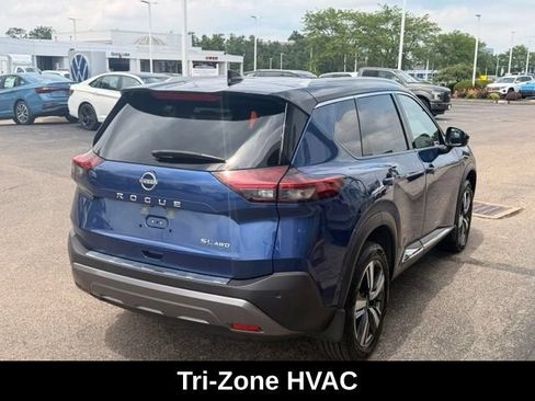 Used 2023 Nissan Rogue SL w/ SL Premium Package AWD/4WD image 5