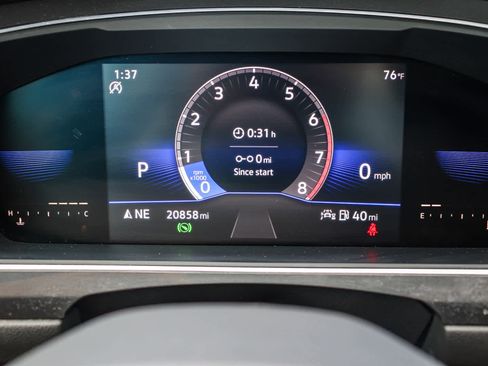 Used 2022 Volkswagen Tiguan SE image 22