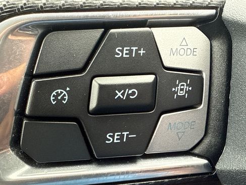 Used 2024 Ford Mustang Premium RWD image 27