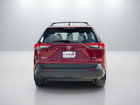 Used 2021 Toyota RAV4 XLE Premium image 6