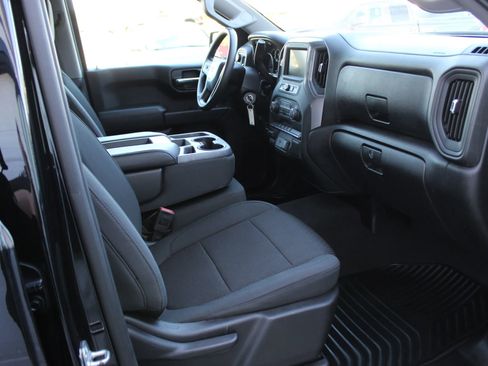 Used 2020 Chevrolet Silverado 1500 Custom Trail Boss w/ Custom Convenience Package image 26