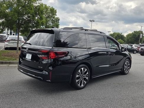 Certified 2026 Honda Odyssey Elite image 5