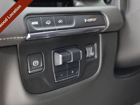 Used 2023 Cadillac Escalade V AWD/4WD image 26