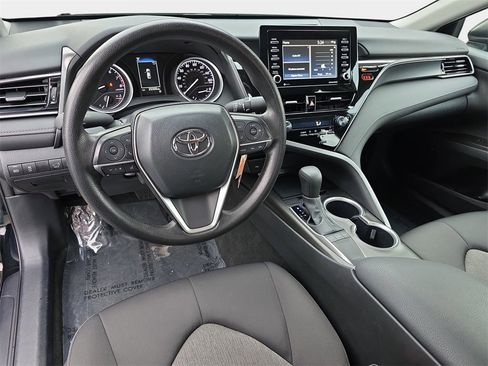Used 2024 Toyota Camry LE image 18