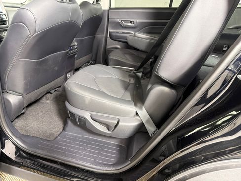 Used 2024 Toyota Grand Highlander AWD image 22