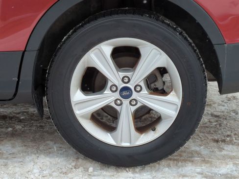 Used 2015 Ford Escape SE image 15