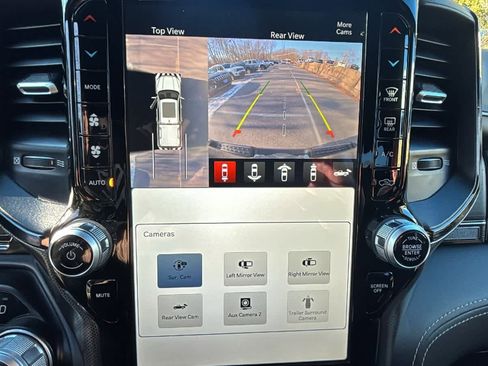 Used 2022 RAM 1500 Limited image 12