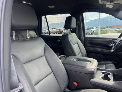 Used 2023 Chevrolet Tahoe LT w/ Luxury Package AWD/4WD image 33