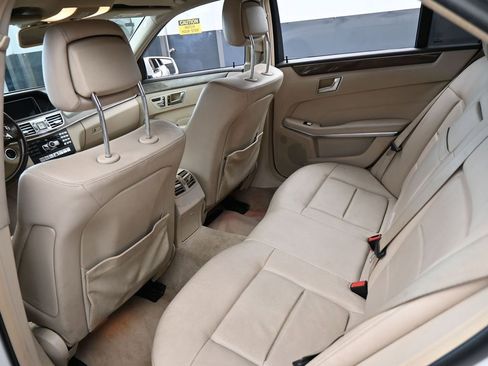 Used 2014 Mercedes-Benz E 350 Sedan image 34