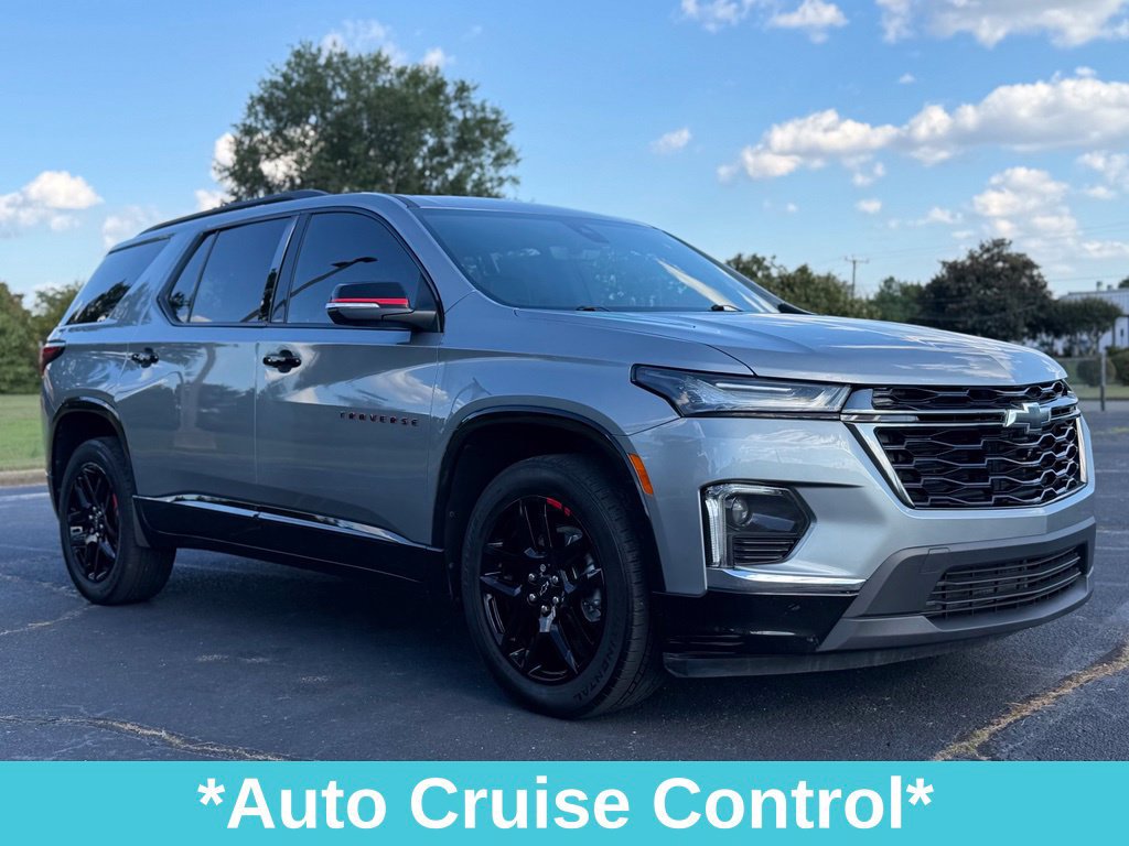 Used 2023 Chevrolet Traverse Premier w/ Redline Edition FWD image 12