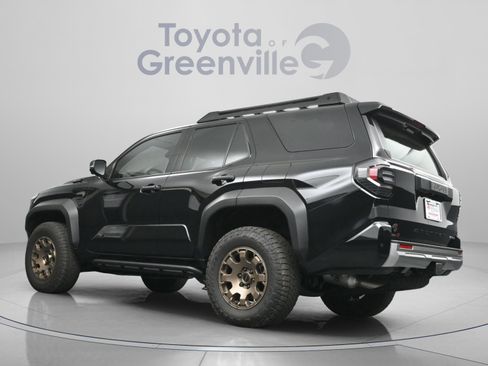 Used 2025 Toyota 4Runner Trailhunter AWD/4WD image 8
