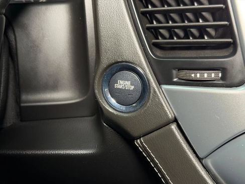 Used 2020 Chevrolet Suburban LT w/ Luxury Package AWD/4WD image 35