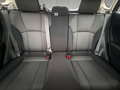 Used 2022 Subaru Crosstrek 2.0i image 16